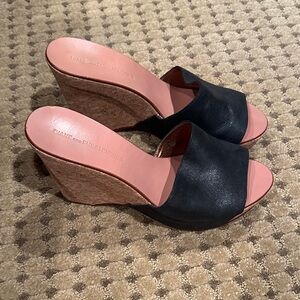 Diane Von Furstenberg Black and Tan Wedges